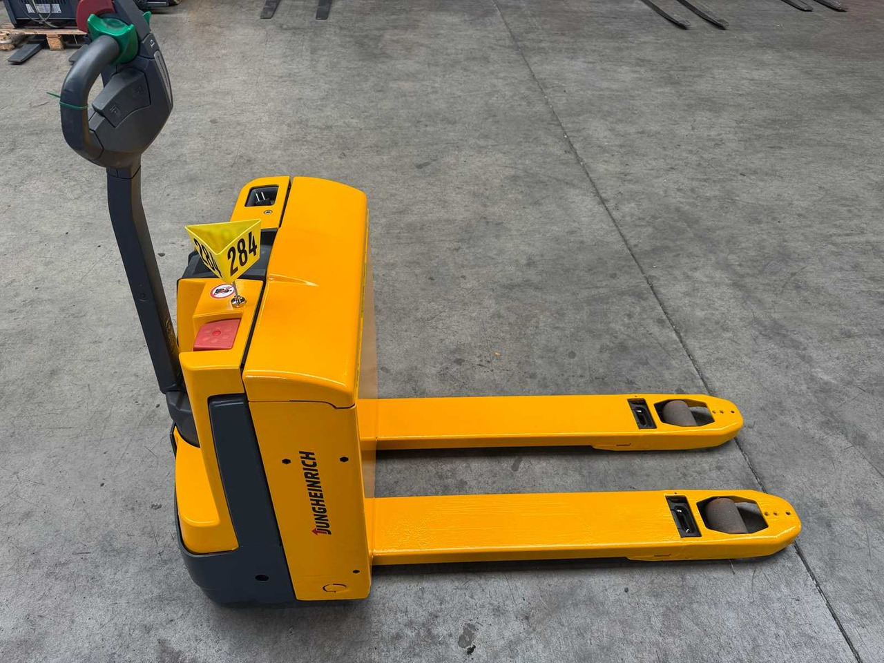 10/2024 SERVICE+UVV 10/2026 JUNGHEINRICH EJE116 1,600KG PALLET TRUCK ANT 2,198 HOURS - Forklift: fotoğraf 1 10/2024 SERVICE+UVV 10/2026 JUNGHEINRICH EJE116 1,600KG PALLET TRUCK ANT 2,198 HOURS - Forklift: fotoğraf 1