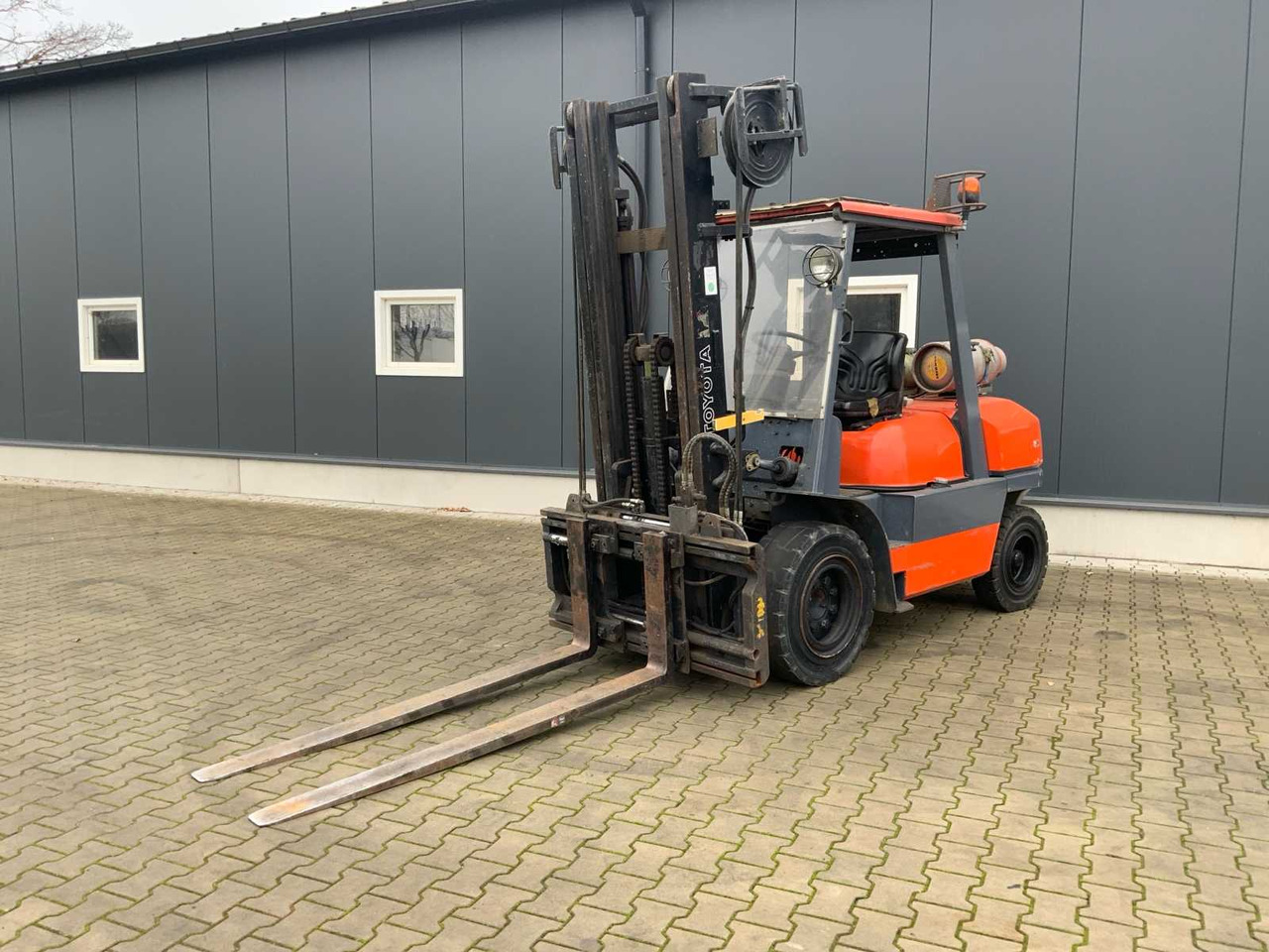 1998 TOYOTA 52-6FG40 FORKLIFT - Forklift: fotoğraf 1 1998 TOYOTA 52-6FG40 FORKLIFT - Forklift: fotoğraf 1