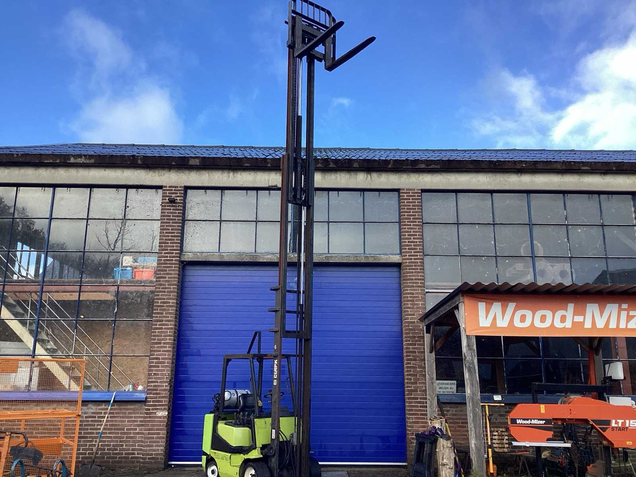 1999 CLARK CGC30 FORKLIFT 7300 MM - Forklift: fotoğraf 3 1999 CLARK CGC30 FORKLIFT 7300 MM - Forklift: fotoğraf 3