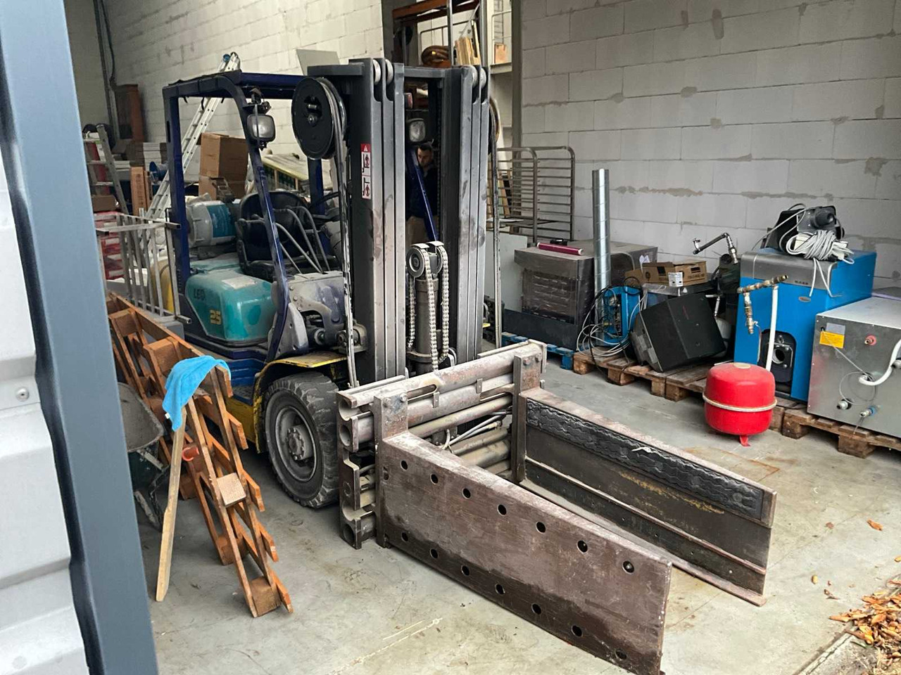 1999 KOMATSU FG25T12 FORKLIFT - Forklift: fotoğraf 5 1999 KOMATSU FG25T12 FORKLIFT - Forklift: fotoğraf 5