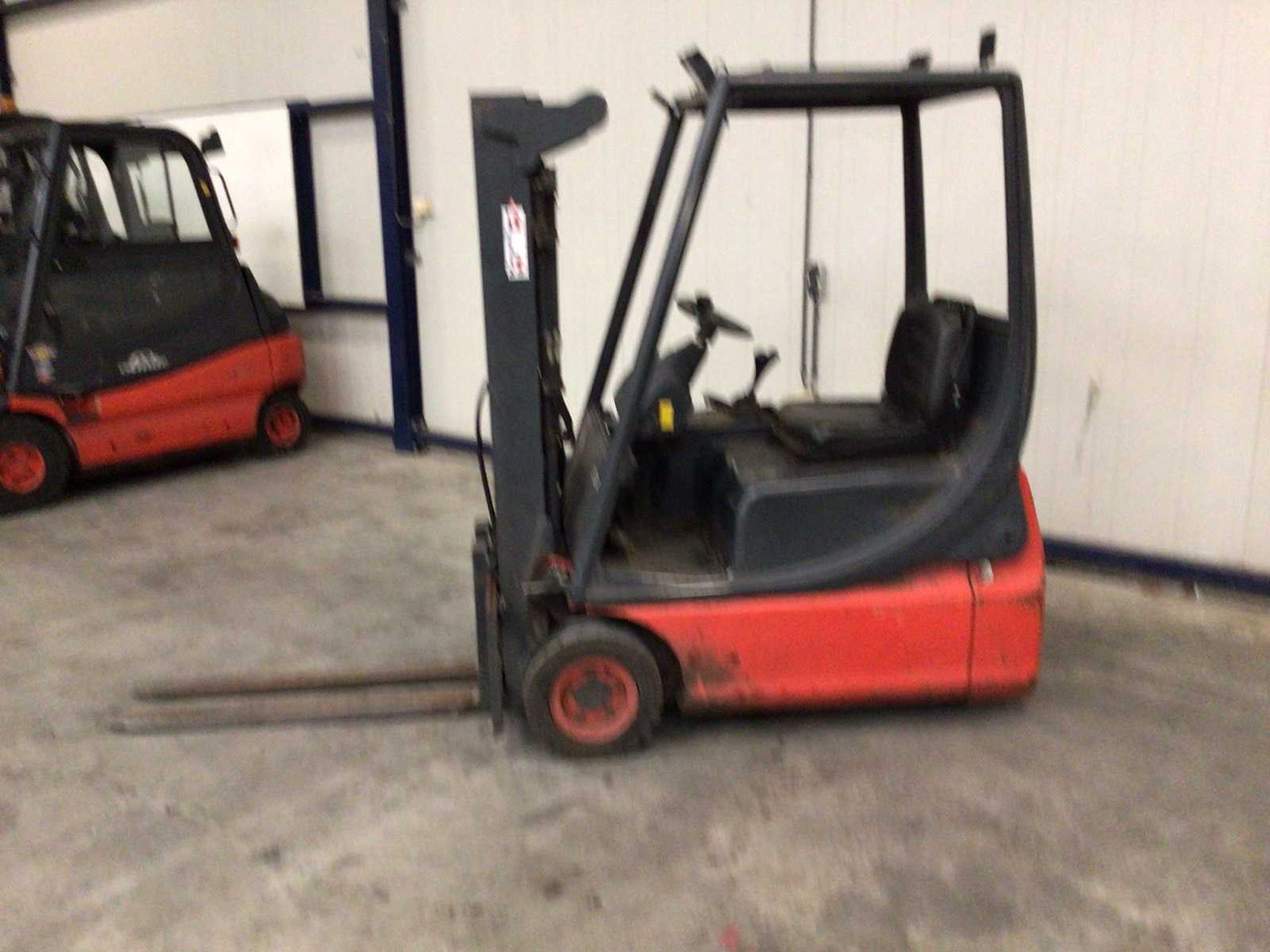 1999 LINDE E14 FORKLIFT - Forklift: fotoğraf 2 1999 LINDE E14 FORKLIFT - Forklift: fotoğraf 2