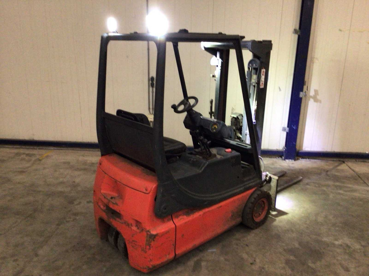 1999 LINDE E14 FORKLIFT - Forklift: fotoğraf 5 1999 LINDE E14 FORKLIFT - Forklift: fotoğraf 5