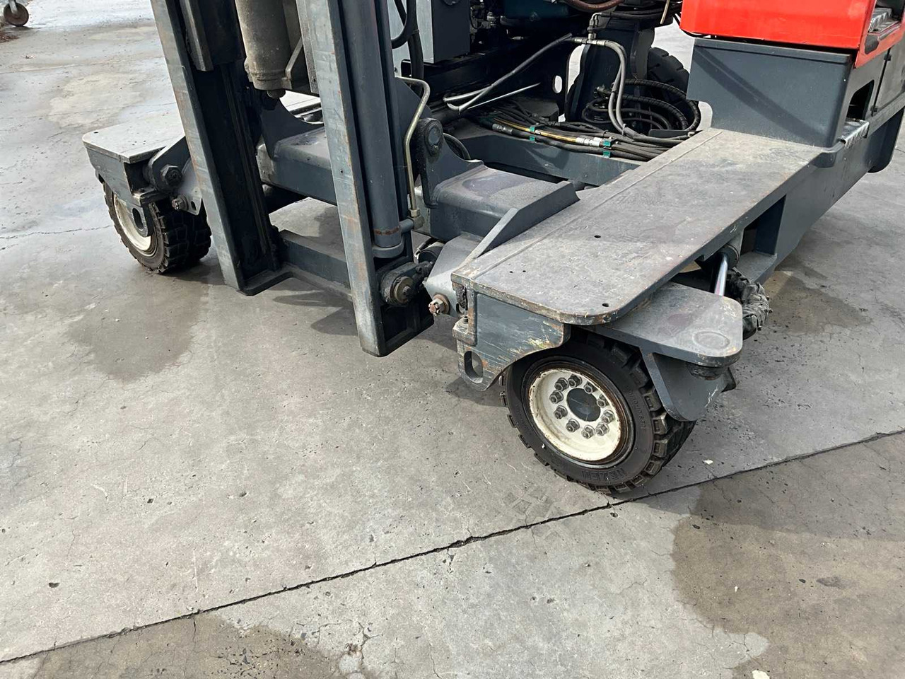 2001 COMBILIFT 4500 FORKLIFT 4-WAY - Forklift: fotoğraf 4 2001 COMBILIFT 4500 FORKLIFT 4-WAY - Forklift: fotoğraf 4