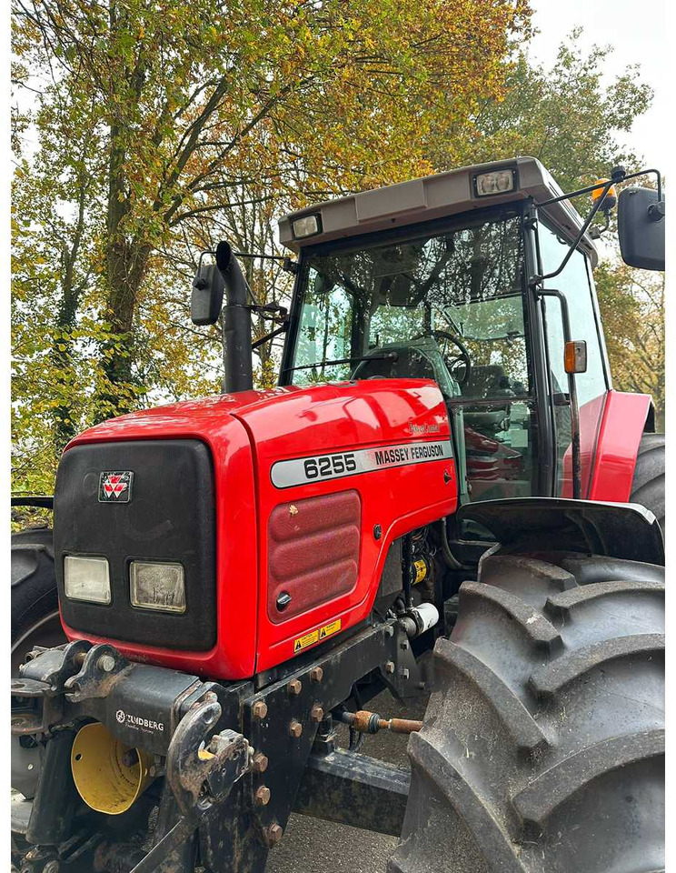 2002 MASSEY FERGUSON 6255 FOUR WHEEL DRIVE FARM TRACTOR - Traktör: fotoğraf 4 2002 MASSEY FERGUSON 6255 FOUR WHEEL DRIVE FARM TRACTOR - Traktör: fotoğraf 4