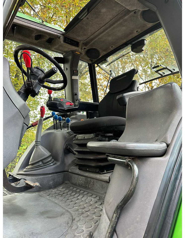 2003 DEUTZ-FAHR AGROTRON 115 MK3 ALL-WHEEL DRIVE FARM TRACTOR - Traktör: fotoğraf 5 2003 DEUTZ-FAHR AGROTRON 115 MK3 ALL-WHEEL DRIVE FARM TRACTOR - Traktör: fotoğraf 5