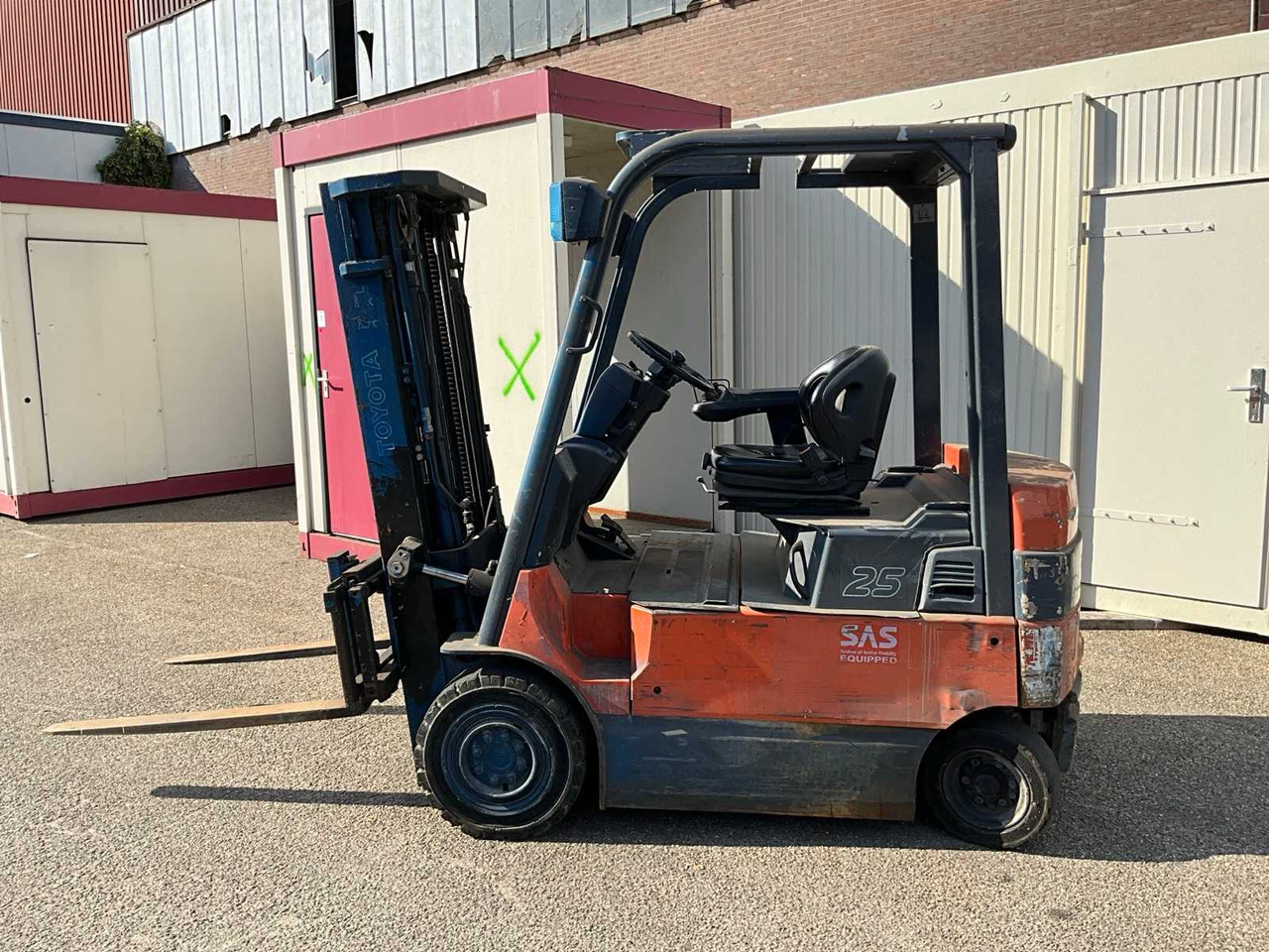 2004 TOYOTA 7FBMF25 FORKLIFT - Forklift: fotoğraf 5 2004 TOYOTA 7FBMF25 FORKLIFT - Forklift: fotoğraf 5