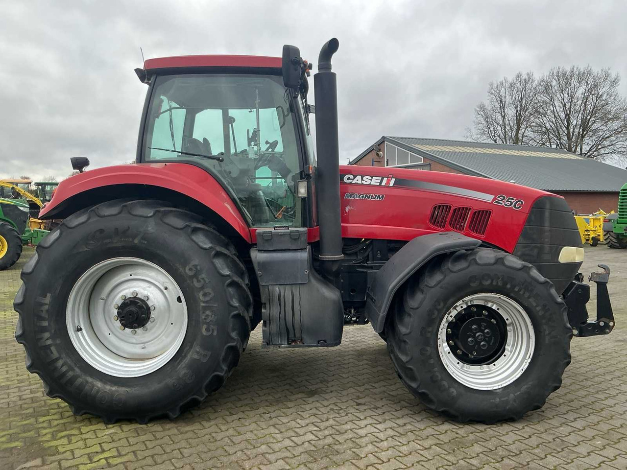 2007 CASE INTERNATIONAL MAGNUM MX 250 ALL-WHEEL DRIVE FARM TRACTOR - Traktör: fotoğraf 3 2007 CASE INTERNATIONAL MAGNUM MX 250 ALL-WHEEL DRIVE FARM TRACTOR - Traktör: fotoğraf 3
