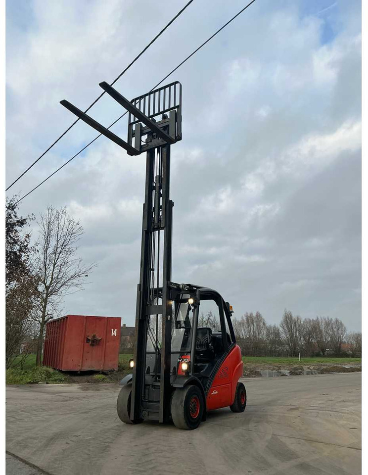 2012 LINDE H30T-01 FORKLIFT - Forklift: fotoğraf 3 2012 LINDE H30T-01 FORKLIFT - Forklift: fotoğraf 3