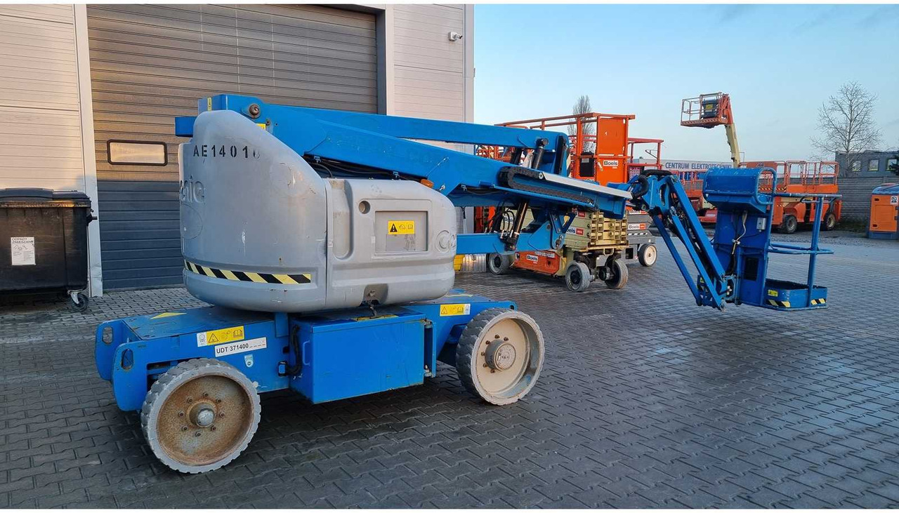 2013 GENIE Z40/23NRJ AERIAL WORK PLATFORMS (EBA14013011) - Araçüstü platform: fotoğraf 4 2013 GENIE Z40/23NRJ AERIAL WORK PLATFORMS (EBA14013011) - Araçüstü platform: fotoğraf 4