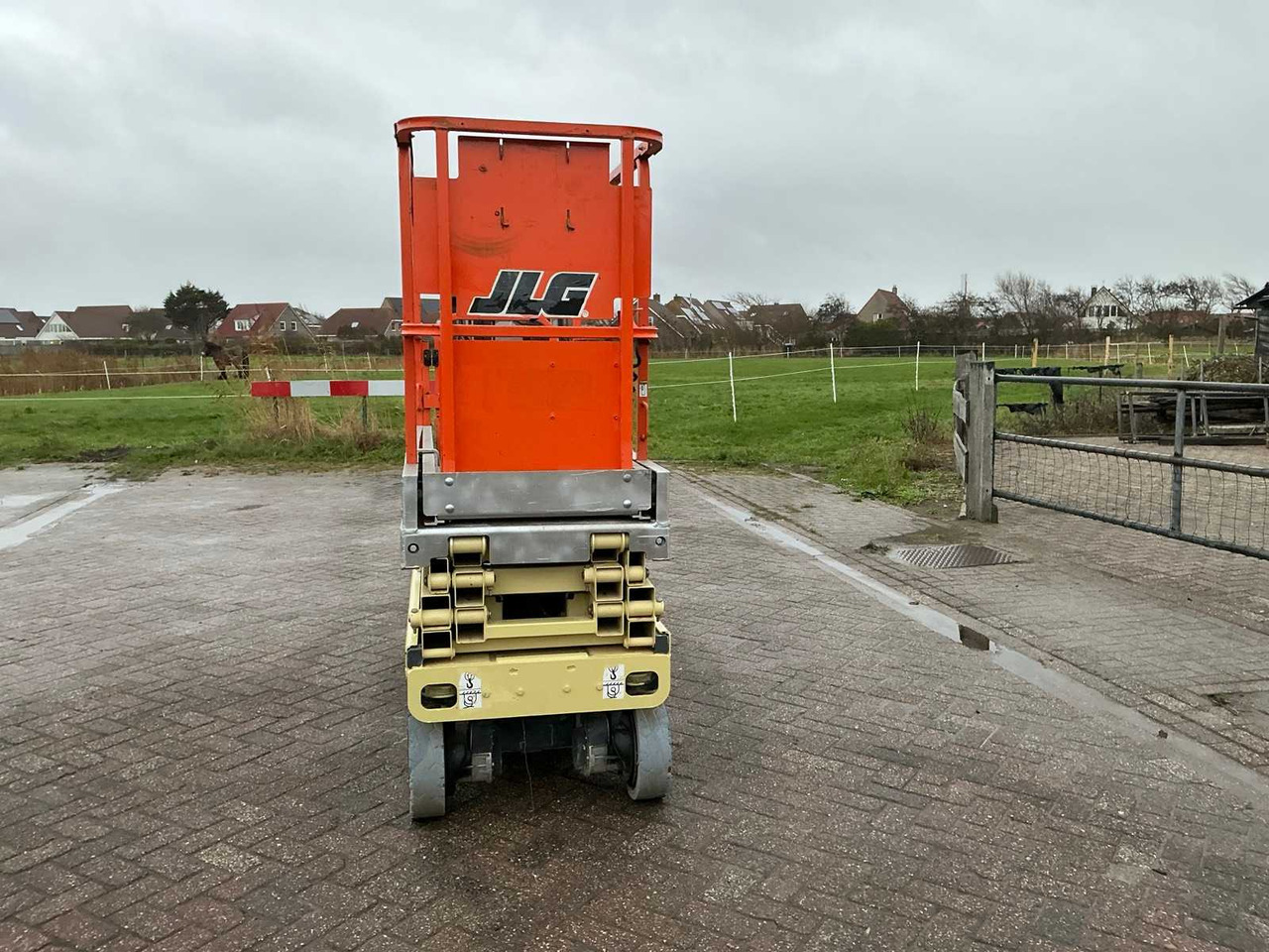 2014 JLG 1930ES AERIAL WORK PLATFORM - Araçüstü platform: fotoğraf 3 2014 JLG 1930ES AERIAL WORK PLATFORM - Araçüstü platform: fotoğraf 3