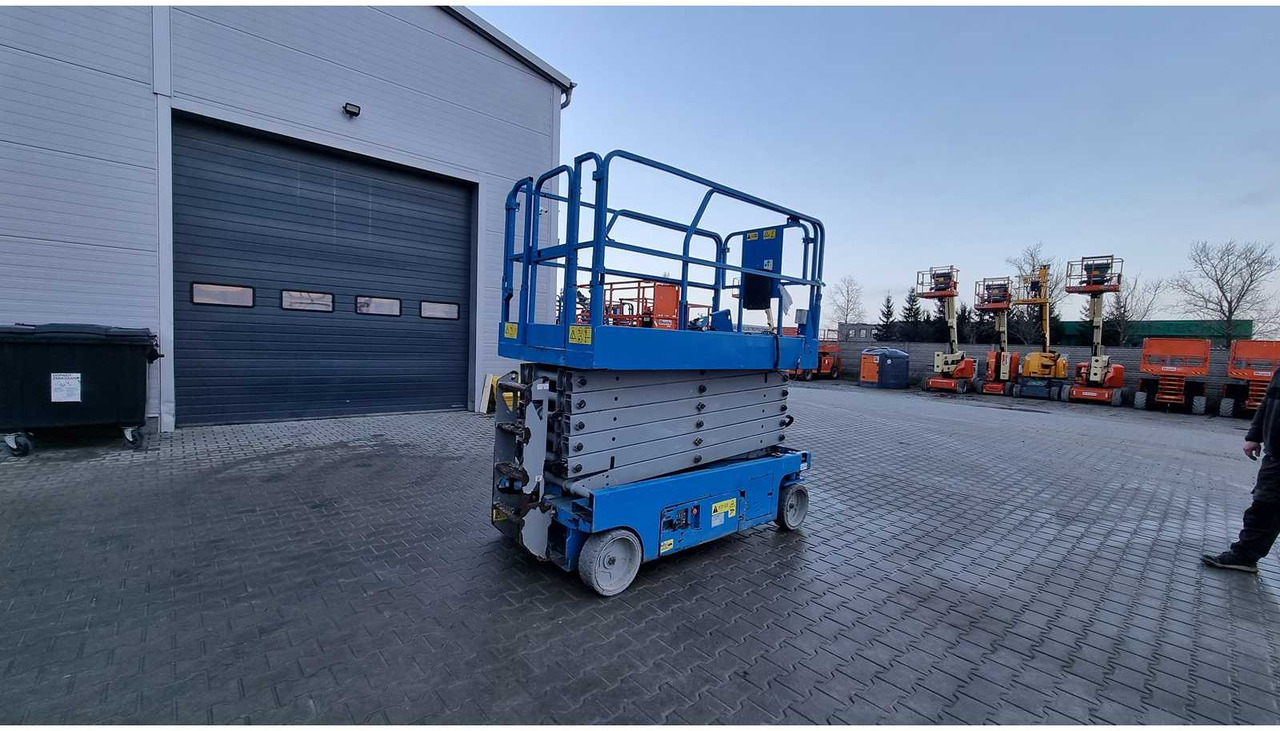 2015 GENIE GS 4047 AERIAL WORK PLATFORMS (ESN14015016) - Araçüstü platform: fotoğraf 4 2015 GENIE GS 4047 AERIAL WORK PLATFORMS (ESN14015016) - Araçüstü platform: fotoğraf 4