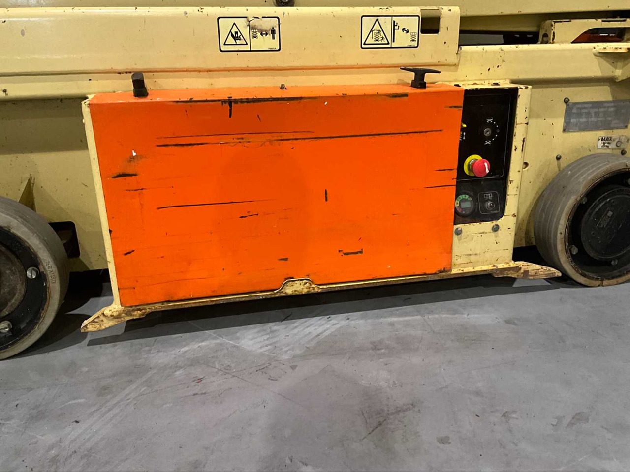 2015 - JLG - 6RS - AERIAL PLATFORM 7800MM - Araçüstü platform: fotoğraf 3 2015 - JLG - 6RS - AERIAL PLATFORM 7800MM - Araçüstü platform: fotoğraf 3