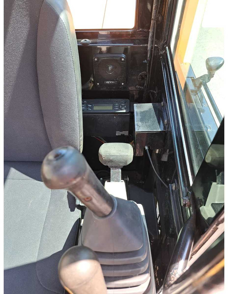 Ekskavatör 2016 CATERPILLAR 305.5E2 MINI EXCAVATOR: fotoğraf 9