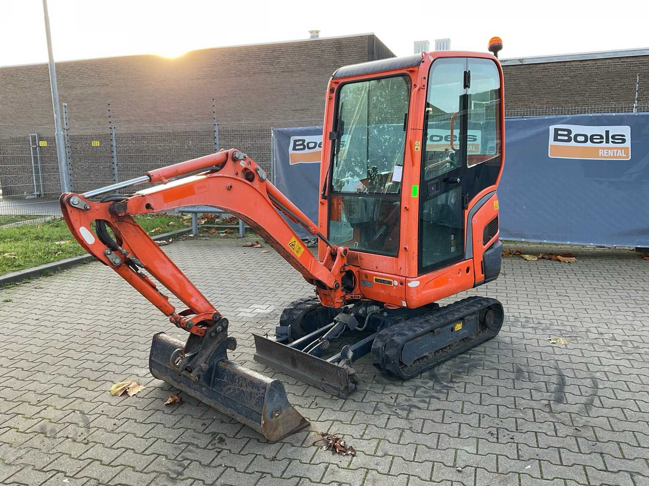 2016 KUBOTA KX016-4G MINI EXCAVATOR - Mini ekskavatör: fotoğraf 1 2016 KUBOTA KX016-4G MINI EXCAVATOR - Mini ekskavatör: fotoğraf 1