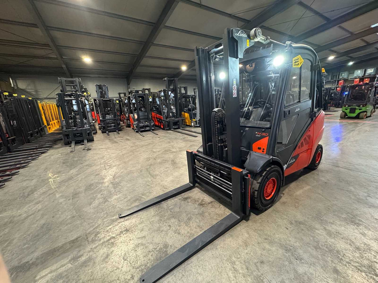 2017 SERVICE + UVV 11/2026 LINDE H30D EVO 3,000KG DUPLEX FREE LIFT 3RD + 4TH VALVE FORK ADJUSTER DIESEL FORKLIFT FORKLIFT 4,702 HOURS. - Forklift: fotoğraf 3 2017 SERVICE + UVV 11/2026 LINDE H30D EVO 3,000KG DUPLEX FREE LIFT 3RD + 4TH VALVE FORK ADJUSTER DIESEL FORKLIFT FORKLIFT 4,702 HOURS. - Forklift: fotoğraf 3