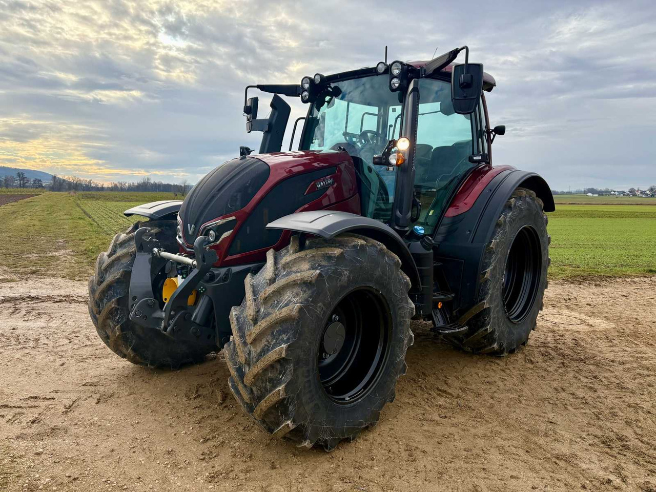 2022 DEMONSTRATION VALTRA N175 DIRECT TRACTOR - Traktör: fotoğraf 2 2022 DEMONSTRATION VALTRA N175 DIRECT TRACTOR - Traktör: fotoğraf 2