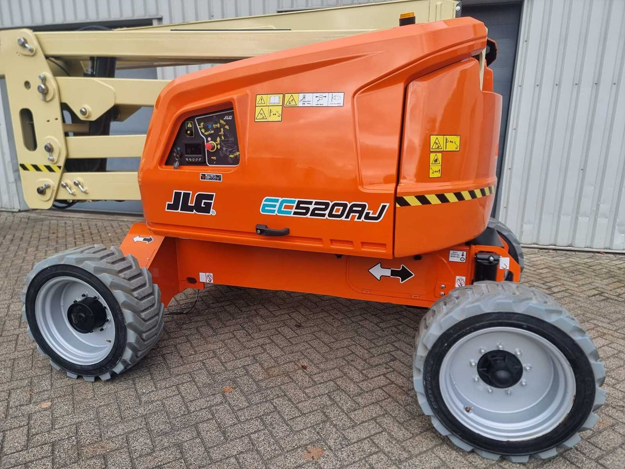 2022 JLG 520 AJ AERIAL WORK PLATFORM - Araçüstü platform: fotoğraf 3 2022 JLG 520 AJ AERIAL WORK PLATFORM - Araçüstü platform: fotoğraf 3