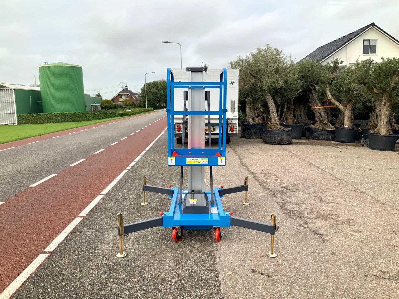 2025 MAST LIFT - Araçüstü platform: fotoğraf 2 2025 MAST LIFT - Araçüstü platform: fotoğraf 2