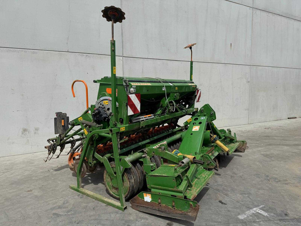 Amazone KE303-AD303 - Hassas ekim makinesi: fotoğraf 4 Amazone KE303-AD303 - Hassas ekim makinesi: fotoğraf 4