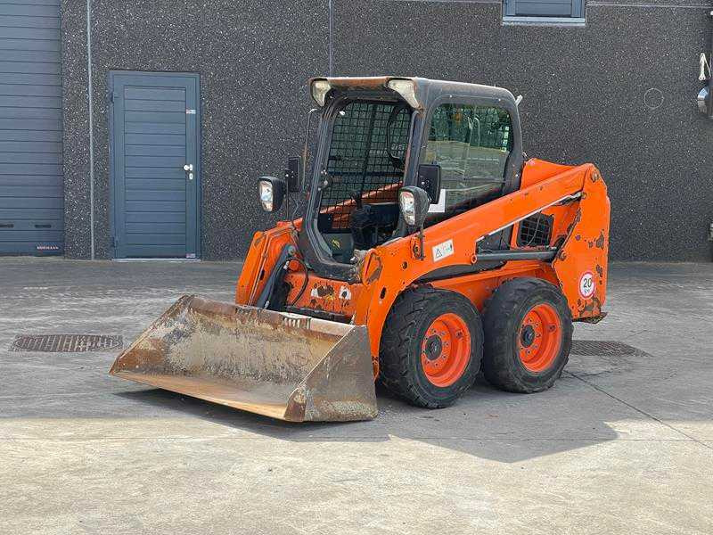 Bobcat S450 - Mini yükleyici: fotoğraf 1 Bobcat S450 - Mini yükleyici: fotoğraf 1