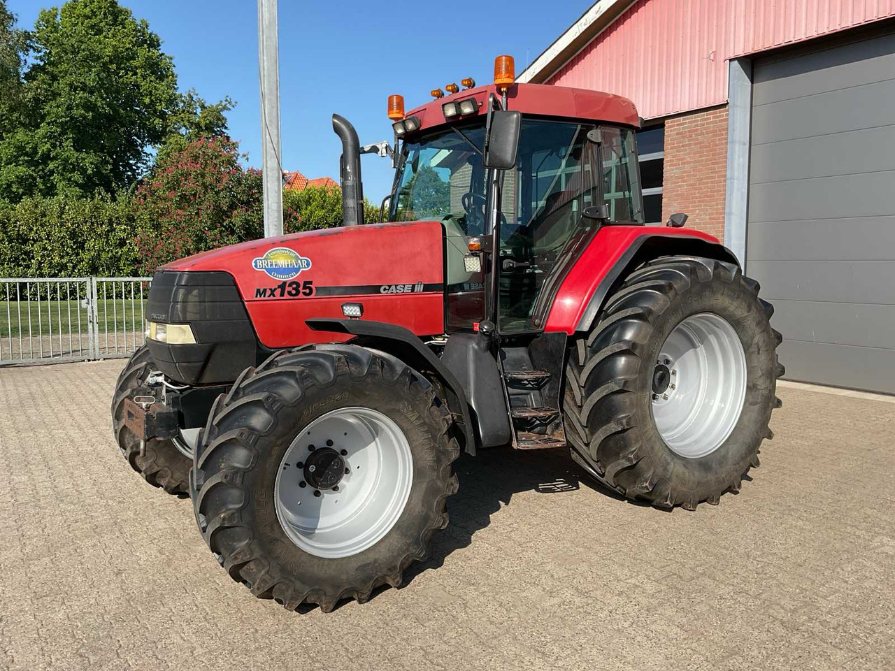 Case IH MX 135 - Traktör: fotoğraf 1 Case IH MX 135 - Traktör: fotoğraf 1