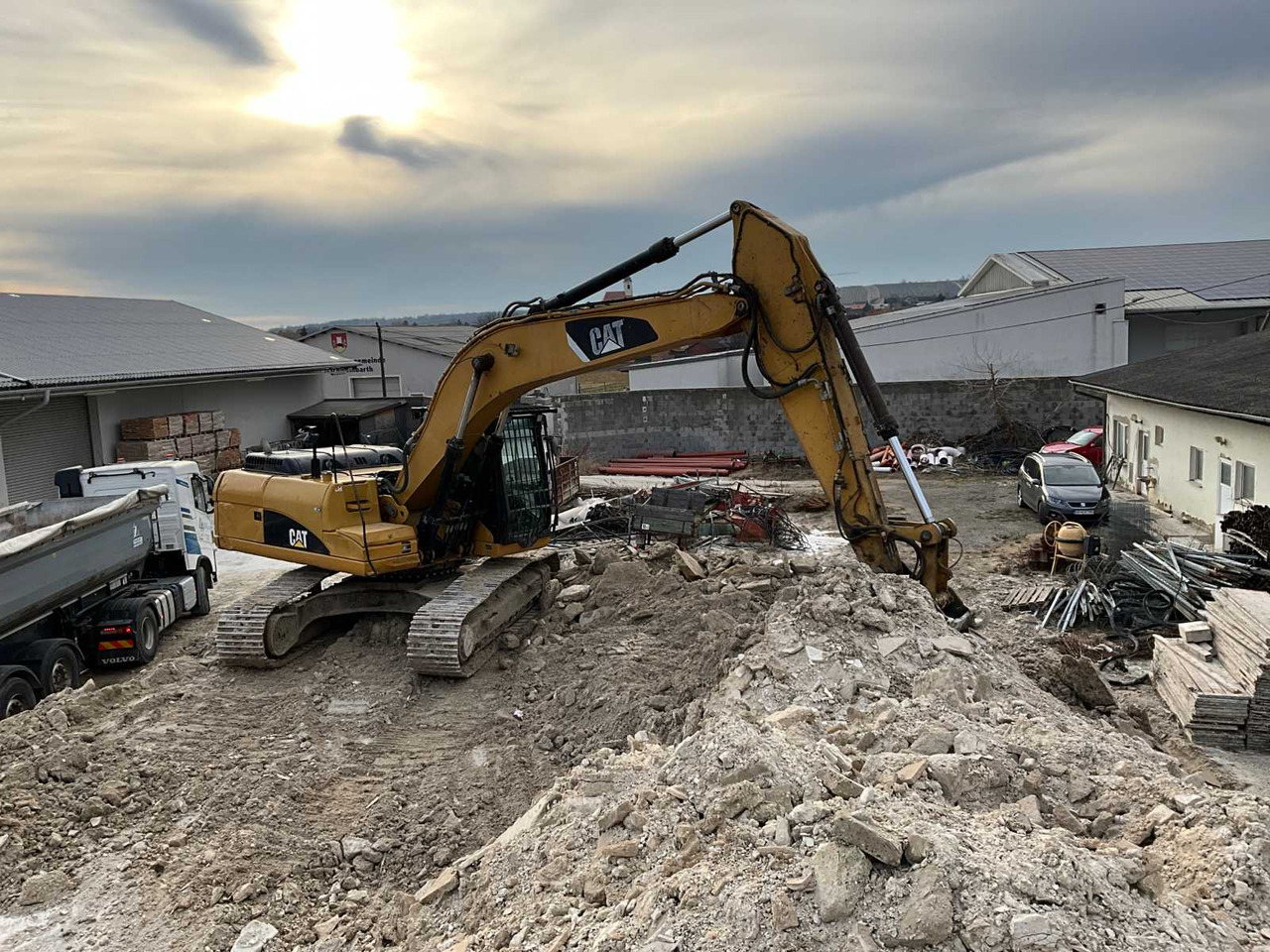Caterpillar 324DLN - Paletli ekskavatör: fotoğraf 1 Caterpillar 324DLN - Paletli ekskavatör: fotoğraf 1