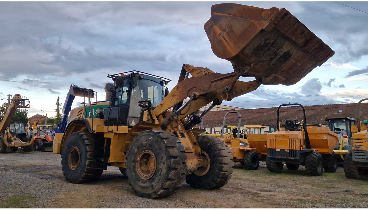 Caterpillar 972K - Tekerlekli yükleyici: fotoğraf 4 Caterpillar 972K - Tekerlekli yükleyici: fotoğraf 4