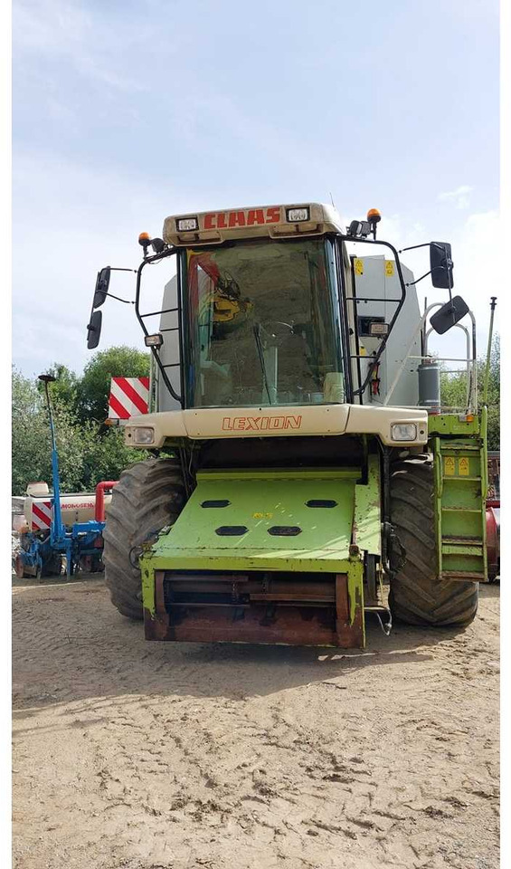 Claas Lexion 460 - Biçerdöver: fotoğraf 5 Claas Lexion 460 - Biçerdöver: fotoğraf 5
