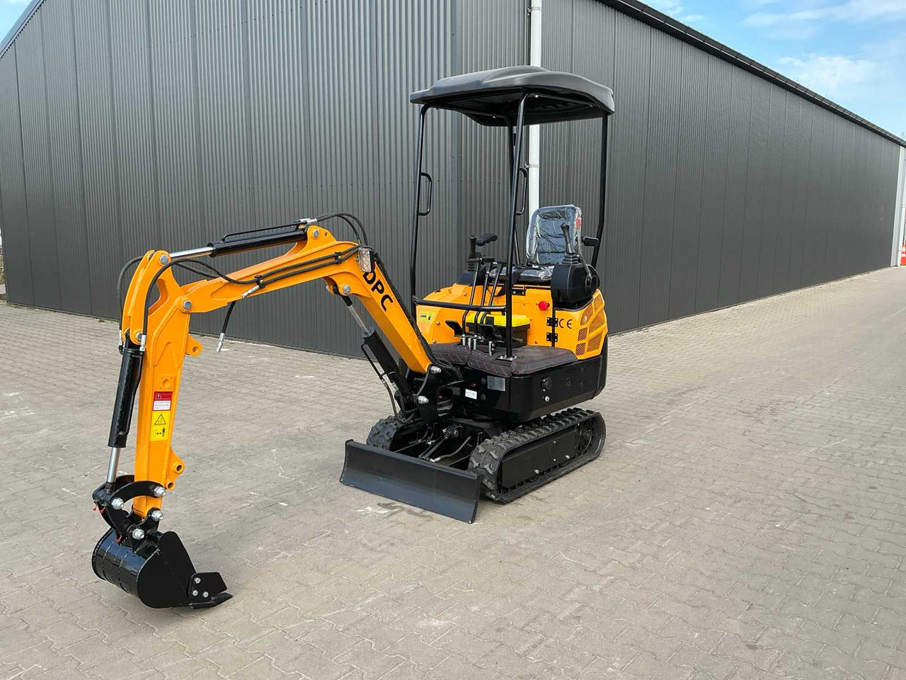 DPC HT15L-E ELECTRIC MINI EXCAVATOR (BATTERY PACK INCLUDED) - Mini ekskavatör: fotoğraf 1 DPC HT15L-E ELECTRIC MINI EXCAVATOR (BATTERY PACK INCLUDED) - Mini ekskavatör: fotoğraf 1