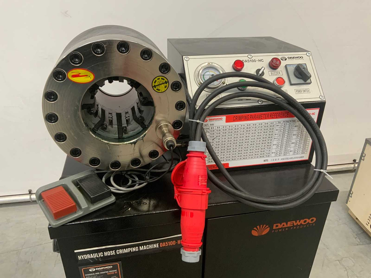 Daewoo DA5100-HC - Sulama sistemi: fotoğraf 2 Daewoo DA5100-HC - Sulama sistemi: fotoğraf 2