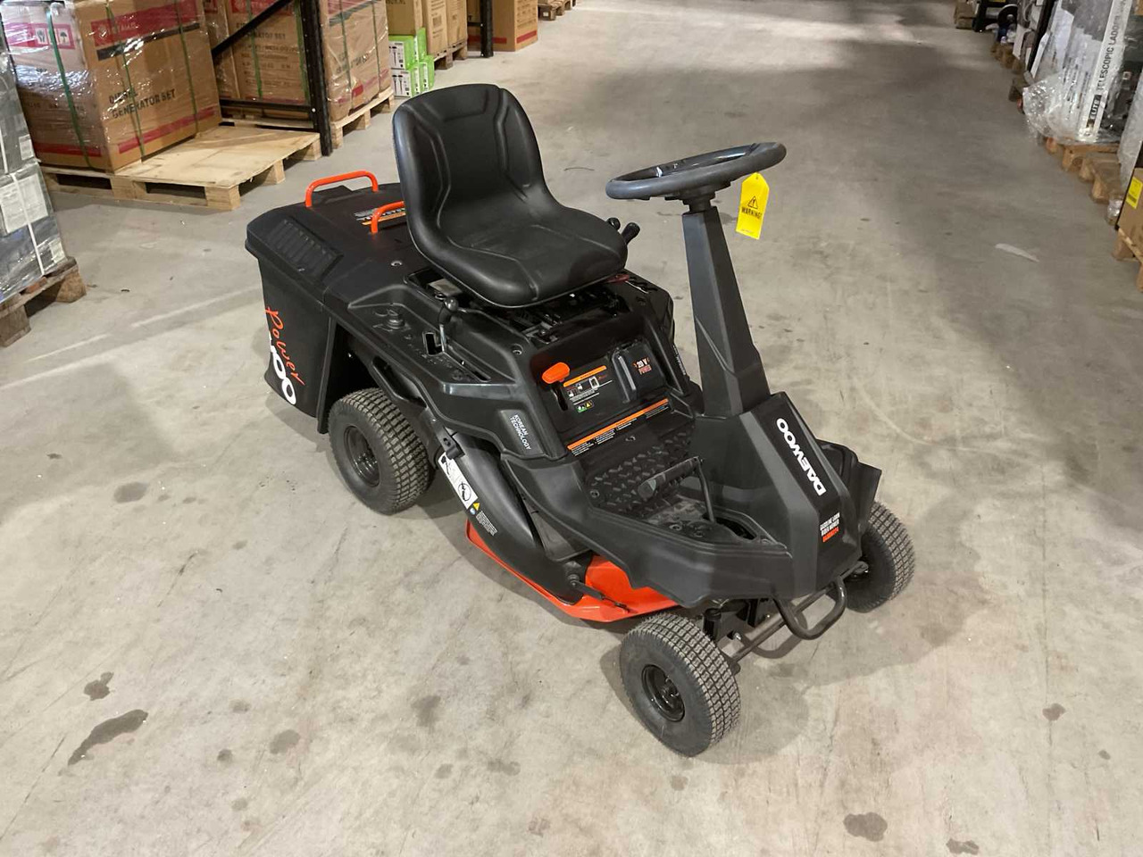 Daewoo DAXRM224 - Çim biçme makinesi: fotoğraf 2 Daewoo DAXRM224 - Çim biçme makinesi: fotoğraf 2