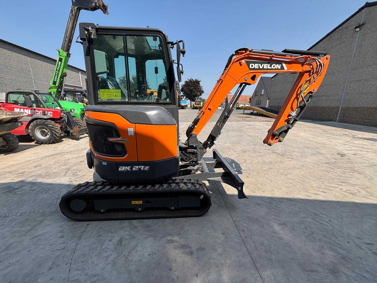 Develon DX27Z-7 - Mini ekskavatör: fotoğraf 4 Develon DX27Z-7 - Mini ekskavatör: fotoğraf 4