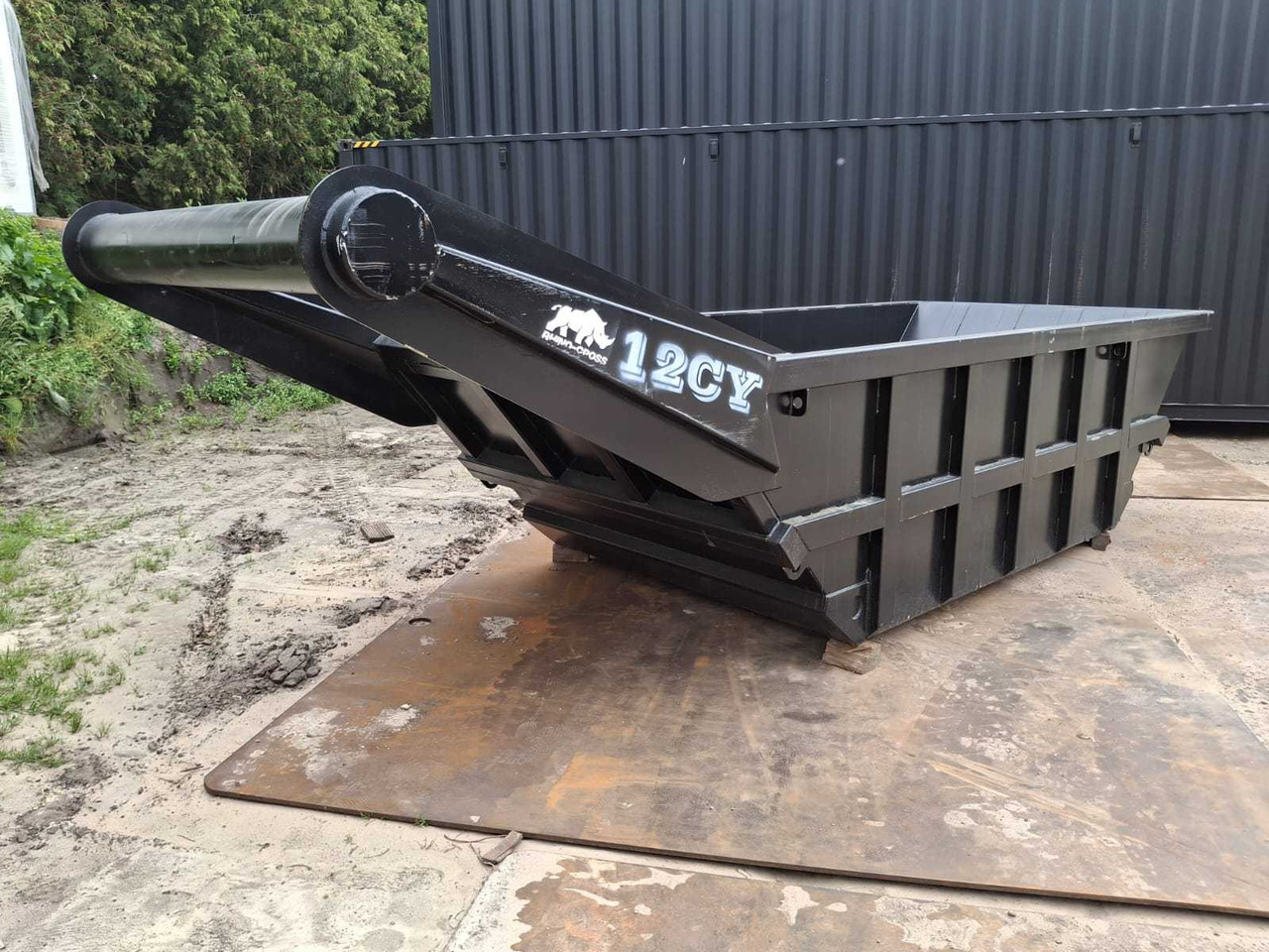 Rhino-cross 12 kuub - Diğer araçlar: fotoğraf 1 Rhino-cross 12 kuub - Diğer araçlar: fotoğraf 1