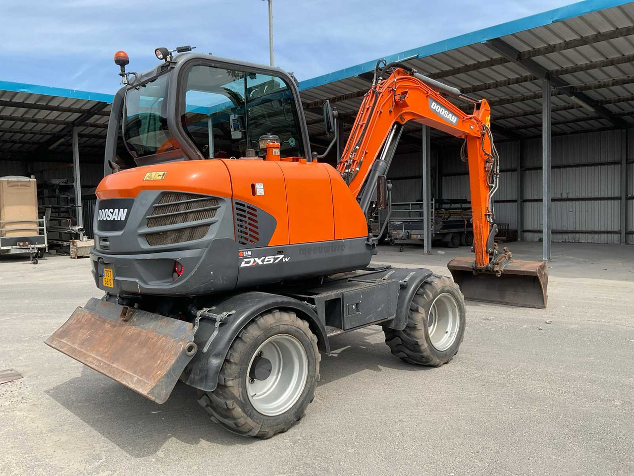 Doosan DX57w - Mobil vinç: fotoğraf 4 Doosan DX57w - Mobil vinç: fotoğraf 4