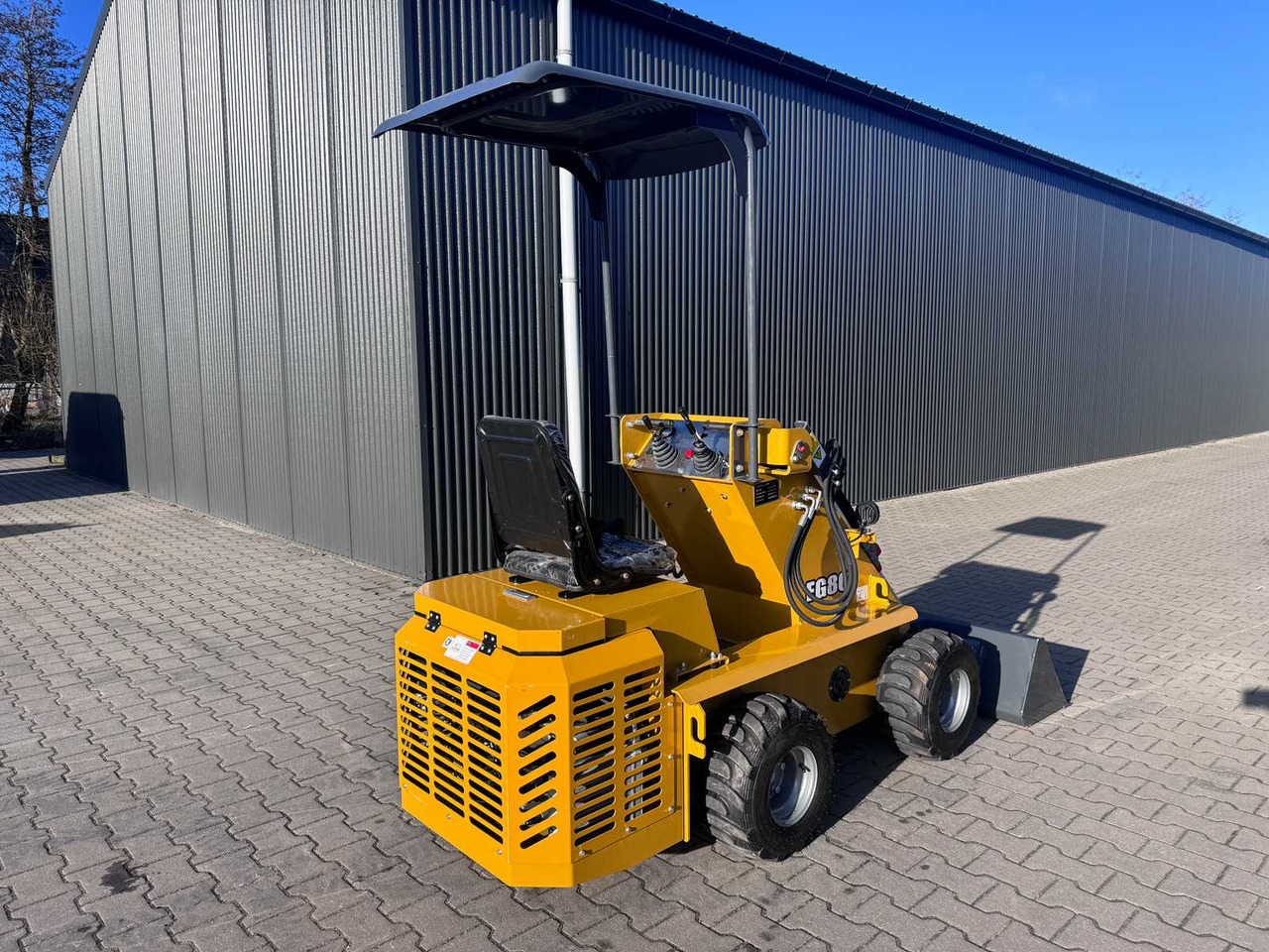 EGN EG80 MINI SHOVEL / MINI LOADER - Kompakt paletli yükleyici: fotoğraf 5 EGN EG80 MINI SHOVEL / MINI LOADER - Kompakt paletli yükleyici: fotoğraf 5