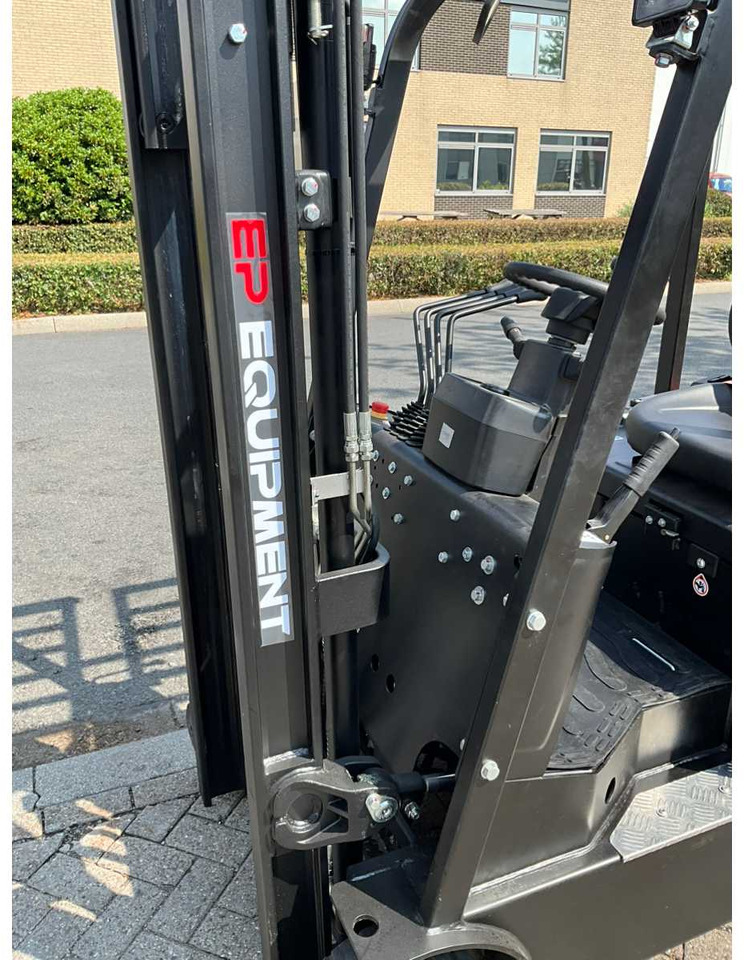 Forklift EP EFS 151 - 4.35 METER TRIPLEX, LI-ION, FREE-LIFT, SIDE-SHIFT - FORKLIFT: fotoğraf 16