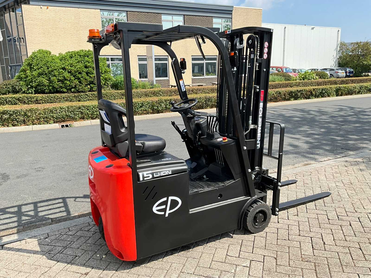 Forklift EP EFS 151 - 4.35 METER TRIPLEX, LI-ION, FREE-LIFT, SIDE-SHIFT - FORKLIFT: fotoğraf 6