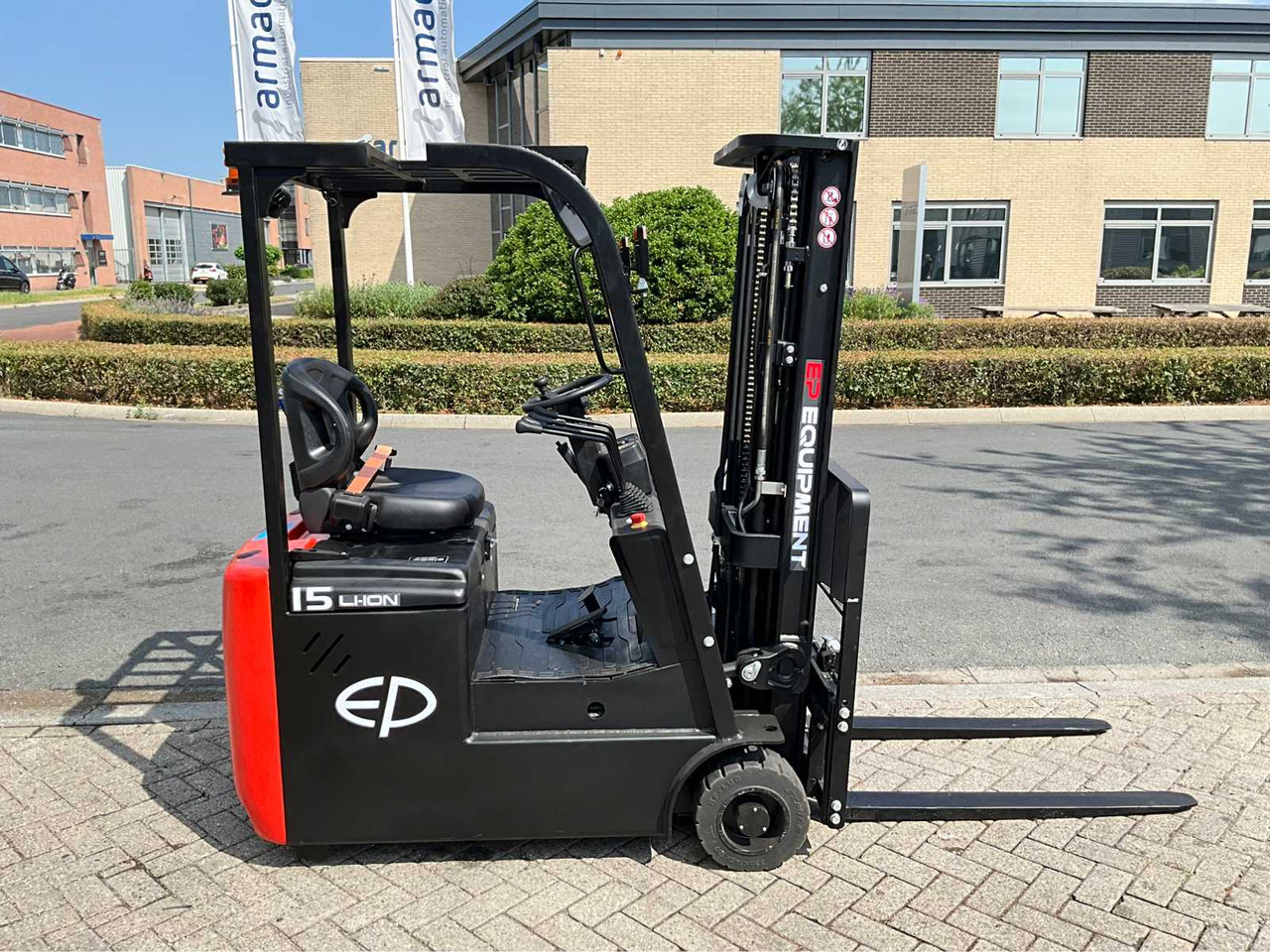 Forklift EP EFS 151 - 4.35 METER TRIPLEX, LI-ION, FREE-LIFT, SIDE-SHIFT - FORKLIFT: fotoğraf 7