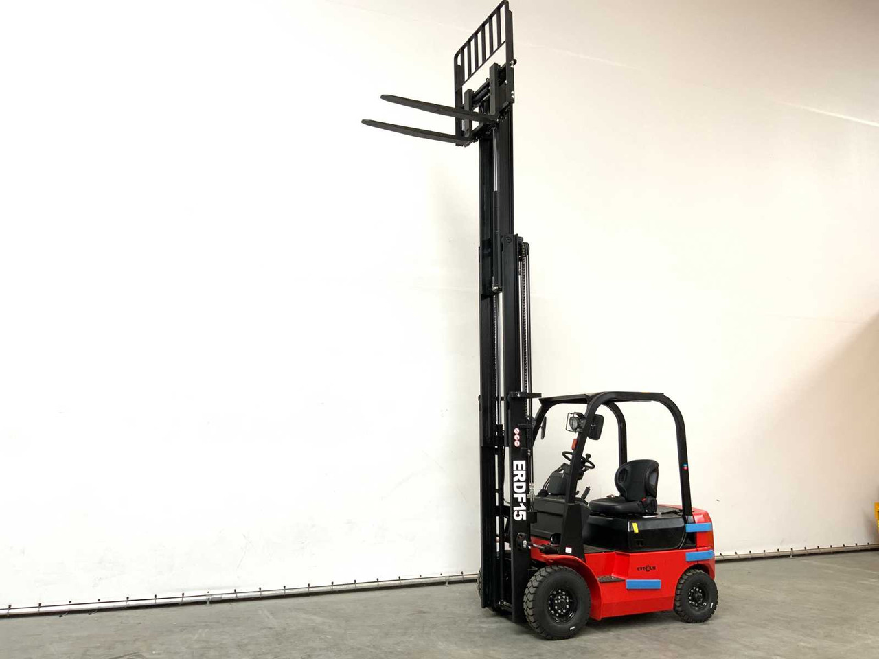 EVERUN - 2024 - ERDF15 - FORKLIFT 1.5T DIESEL - Forklift: fotoğraf 4 EVERUN - 2024 - ERDF15 - FORKLIFT 1.5T DIESEL - Forklift: fotoğraf 4