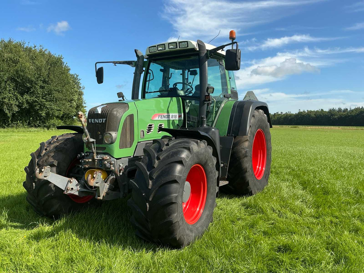 Fendt 818 - Traktör: fotoğraf 1 Fendt 818 - Traktör: fotoğraf 1