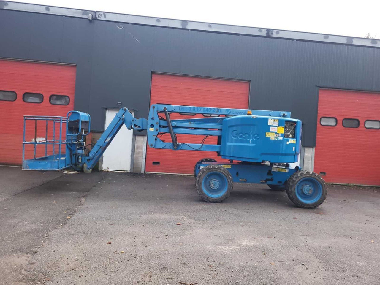 GENIE - 2014 - Z45/25J - AERIAL WORK PLATFORM - Araçüstü platform: fotoğraf 2 GENIE - 2014 - Z45/25J - AERIAL WORK PLATFORM - Araçüstü platform: fotoğraf 2