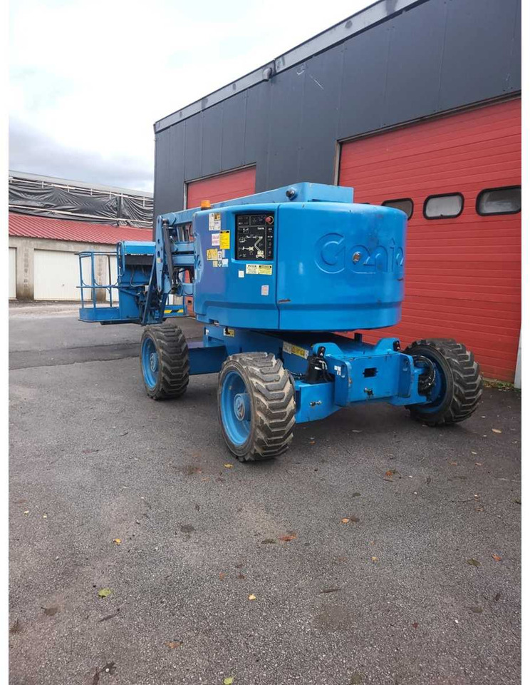 GENIE - 2014 - Z45/25J - AERIAL WORK PLATFORM - Araçüstü platform: fotoğraf 3 GENIE - 2014 - Z45/25J - AERIAL WORK PLATFORM - Araçüstü platform: fotoğraf 3