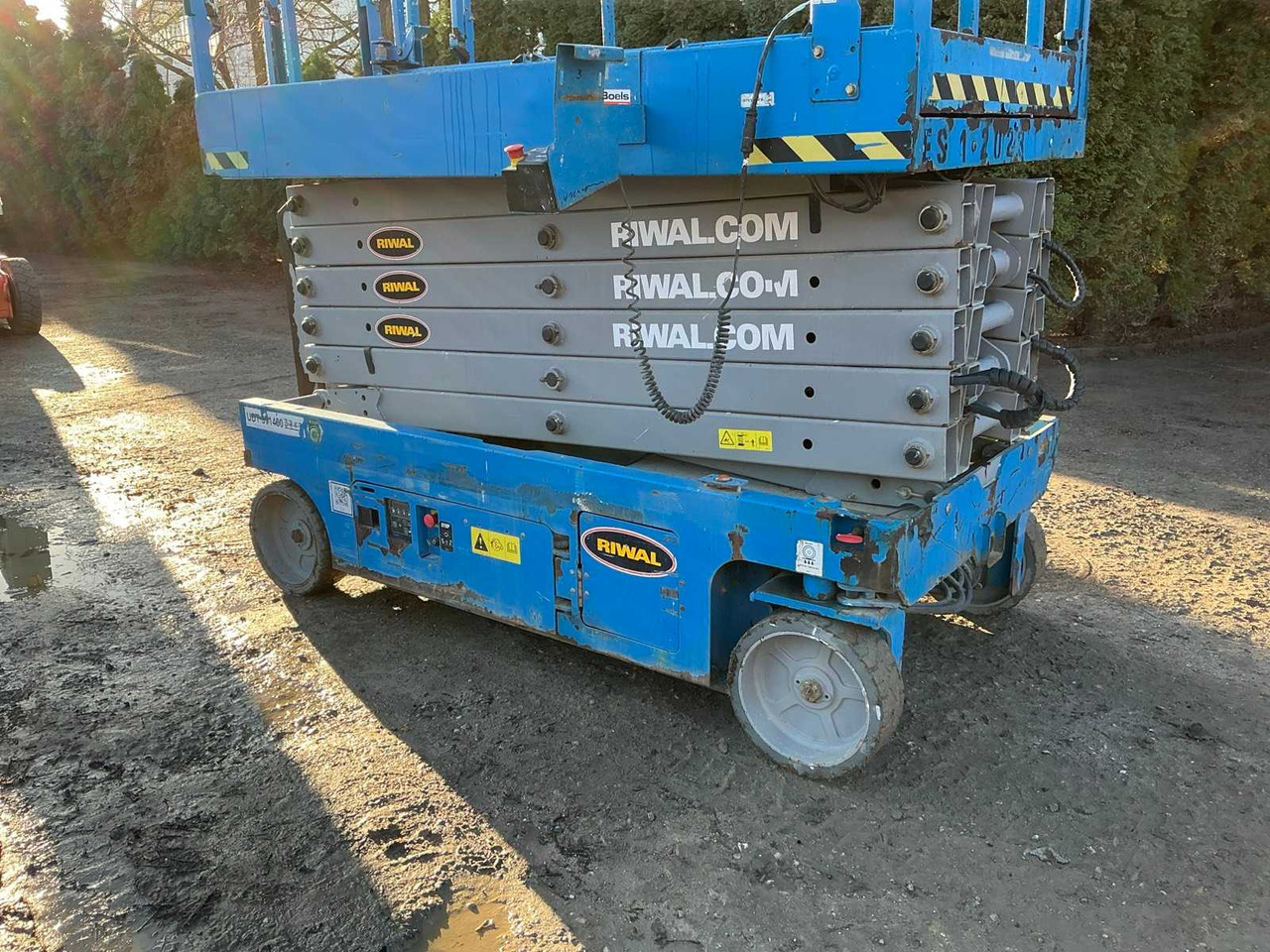 GENIE - GS4047 - AERIAL WORK PLATFORMS - 2015 (ESN14015024) - Araçüstü platform: fotoğraf 5 GENIE - GS4047 - AERIAL WORK PLATFORMS - 2015 (ESN14015024) - Araçüstü platform: fotoğraf 5