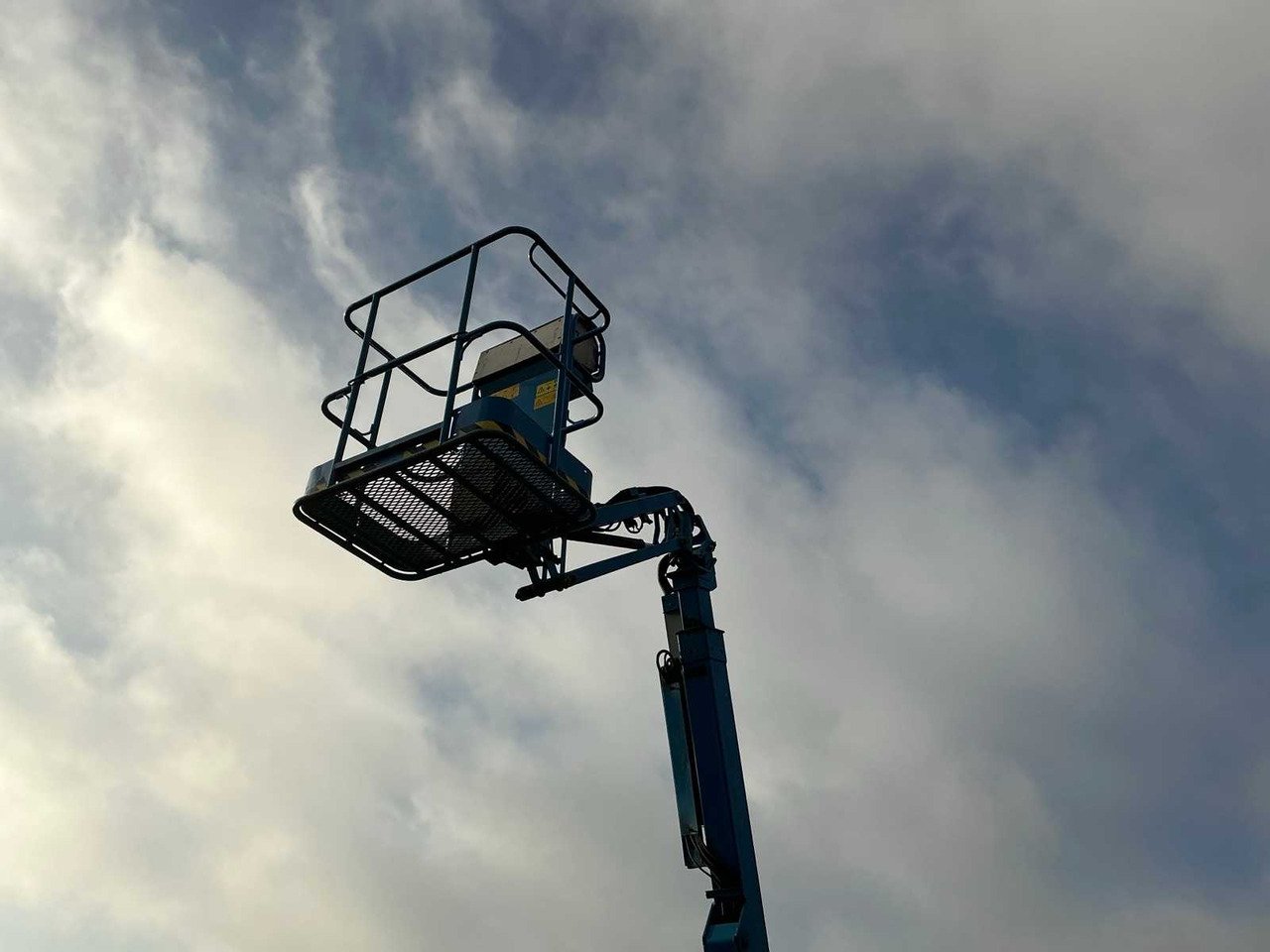 GENIE - Z40/23NRJ - AERIAL WORK PLATFORMS - 2014 (EBA14014014) - Araçüstü platform: fotoğraf 5 GENIE - Z40/23NRJ - AERIAL WORK PLATFORMS - 2014 (EBA14014014) - Araçüstü platform: fotoğraf 5