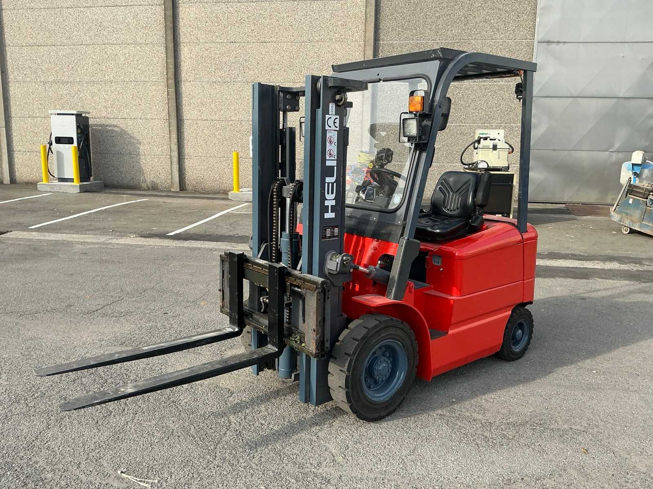 HELI CPD25 FORKLIFT - Forklift: fotoğraf 1 HELI CPD25 FORKLIFT - Forklift: fotoğraf 1