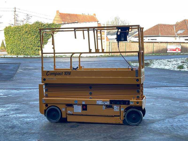 Haulotte Compact 10 N - Araçüstü platform: fotoğraf 5 Haulotte Compact 10 N - Araçüstü platform: fotoğraf 5