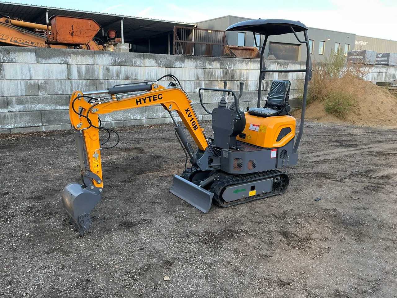Hytec XV10B - Mini ekskavatör: fotoğraf 1 Hytec XV10B - Mini ekskavatör: fotoğraf 1