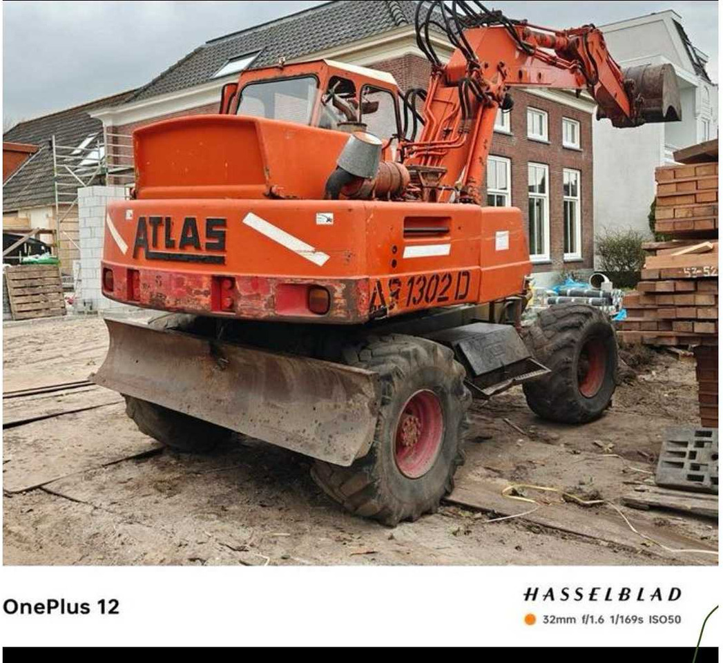 Atlas 1302E - İş makinaları: fotoğraf 4 Atlas 1302E - İş makinaları: fotoğraf 4