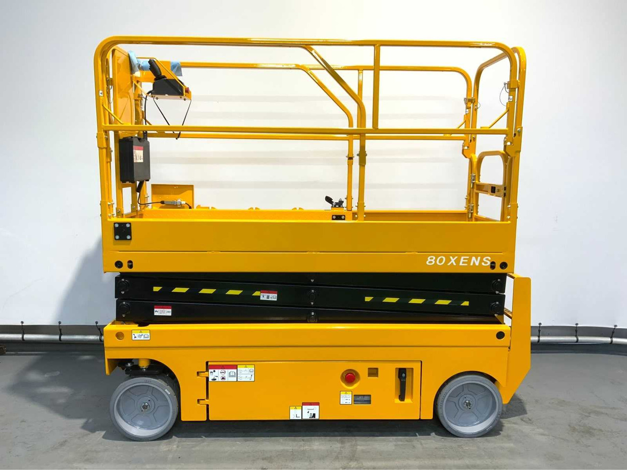 JD Equipment 80XEN - Araçüstü platform: fotoğraf 2 JD Equipment 80XEN - Araçüstü platform: fotoğraf 2