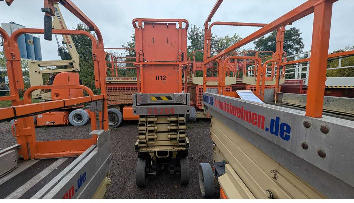 JLG 2630ES - Araçüstü platform: fotoğraf 3 JLG 2630ES - Araçüstü platform: fotoğraf 3